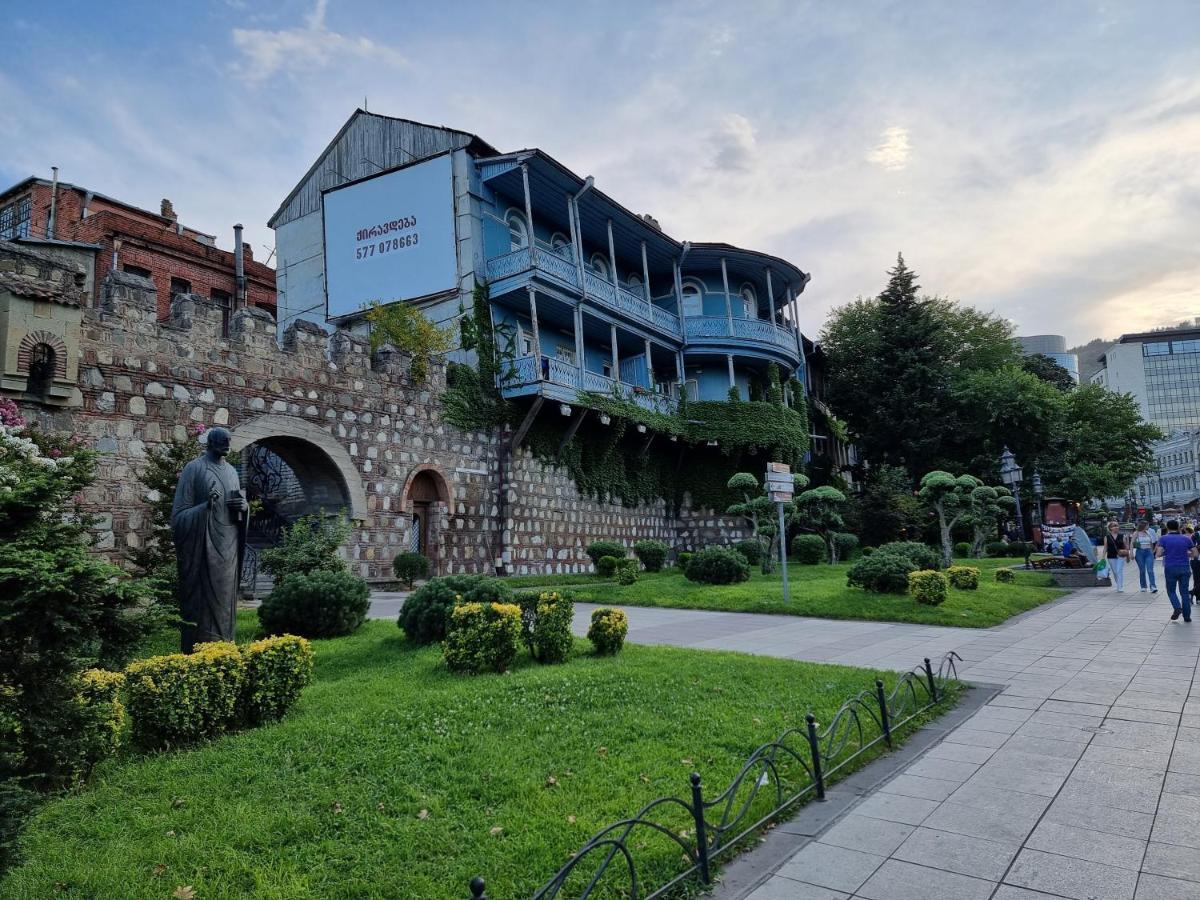 Old Tbilisi Freedom Square, Tbilisi Площадь Свободы Villa Bagian luar foto